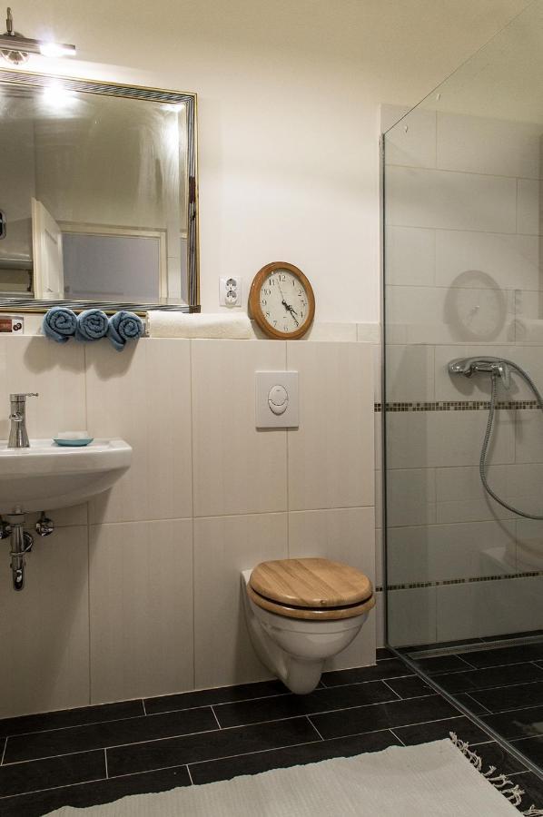 Adorable, Cosy Apartment At The Heroes' Square بودابست المظهر الخارجي الصورة