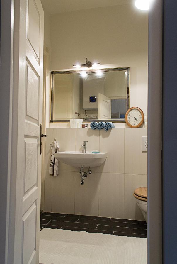 Adorable, Cosy Apartment At The Heroes' Square بودابست المظهر الخارجي الصورة