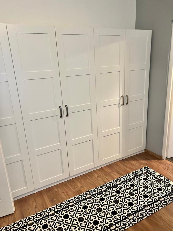 Adorable, Cosy Apartment At The Heroes' Square بودابست المظهر الخارجي الصورة