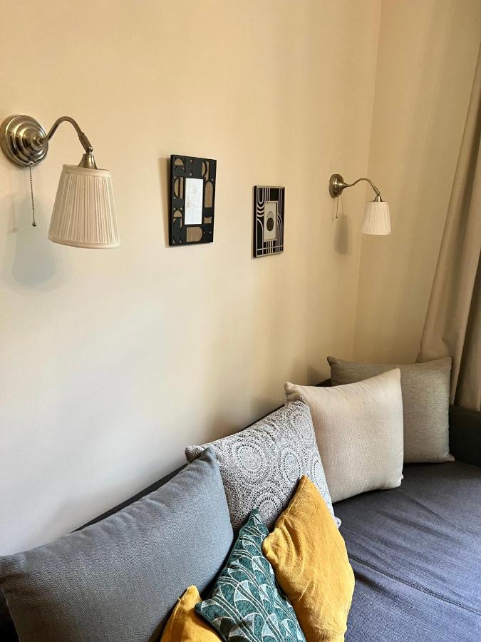 Adorable, Cosy Apartment At The Heroes' Square بودابست المظهر الخارجي الصورة